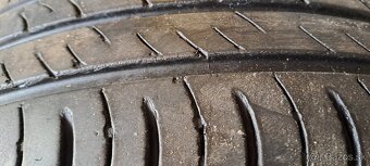 Predám 4ks jazdené letné 185/60r15-84H Kumho - 2
