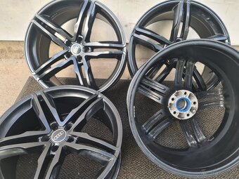 5x112 R20 DISKY BLACK-COLOR UNIWHEELS - 2