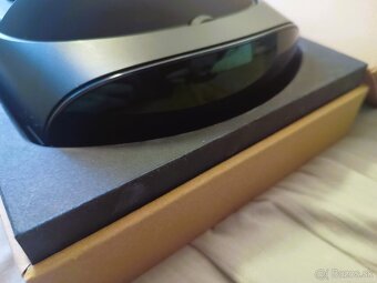 VR Headset - Oculus Quest Pro - 2