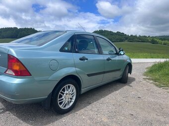Ford focus 1,8 benzin - 2