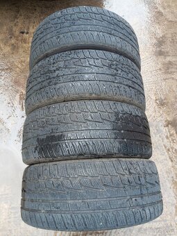 Zimne pneumatiky 225/45R17 - 2