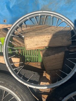 Prodam rafky 18 palcus pneu Jawa 350/Californian - 2