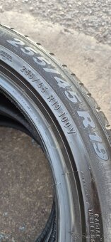 Pirelli 255/35 R19 100v - 2