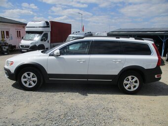 Volvo XC70 2,4D5 120KW Momentum Man. AWD 2012 DPH - 2