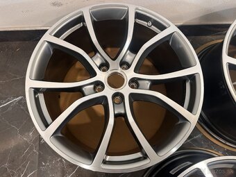 original kolesa Porsche Cayenne E3 9Y r21 coupe - 2