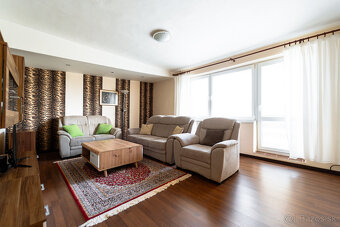 Na predaj priestranný 3 – izb. byt, 71 m2, loggia, Nováčany - 2