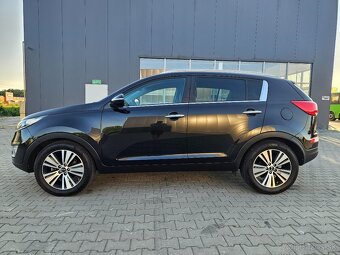 Kia Sportage 1.7CRDi Business Line 2015 EURO6 SERVIS - 2