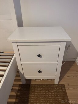 Ikea hemnes 180x200 postel + nočny stolik - 2