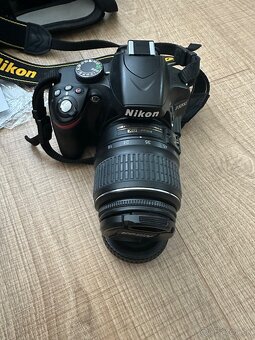 Nikon D3200 - 2