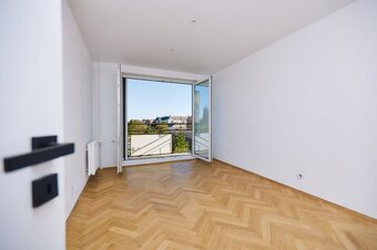 NA PREDAJ,NOVOZREKONŠTRUOVANÝ,3 - IZB. TEHLOVÝ BYT, KE - STA - 2