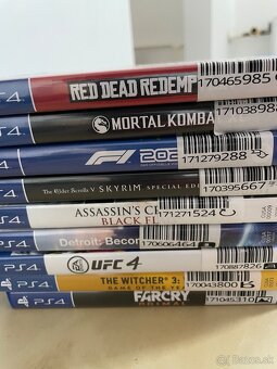 PS 4 + 17 hier - 2