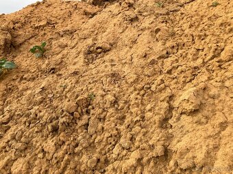 Zemina z výkopov - 2