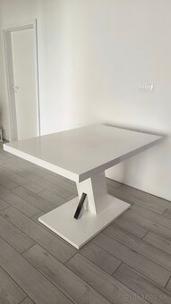 Jedálenská zostava - 2