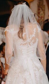 Predám svadobné šaty Eva Utkina Laura - veľ. 36 - BEZ VLEČKY - 2