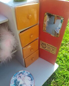 Obchod pre bábiky - 2