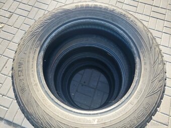 Nokian zimné 225/60 R17 - 2