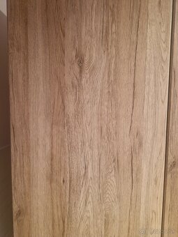 Skriňa so zrkadlom - 2