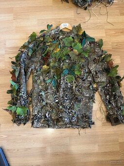 Ghile / leaf suit - 2