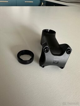 Predám predstavec Bontrager Rhythm Comp 80 mm Knock Block - 2