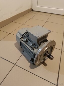 1,5KW/1400ot.min elektromotor na predaj. - 2