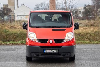 Renault Trafic 2.0 dCi 16V Passenger / 84kW / 2011 - 2