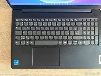 Lenovo V15 G5 - 2