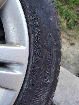 Predám disky +pneumatiky 205/55R16 - 2
