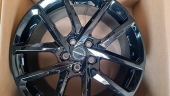R18 5x112 mm BORBET čierne - 2