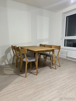 Masívny dubový stôl so 6 stoličkami - 2