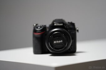 Nikon D7100 + 3 objektívy + externý blesk - 2