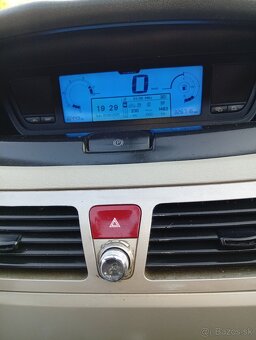 Predám Citroen.C4 - 2