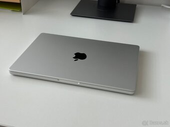 MacBook Pro 14" M1 Pro 10-core 16GB RAM 1TB SSD - 2