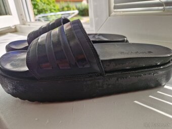 Predám šľapky Adidas - 2