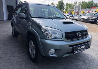 Toyota Rav4 2.0 D-4D nafta manuál 85 kw - 2