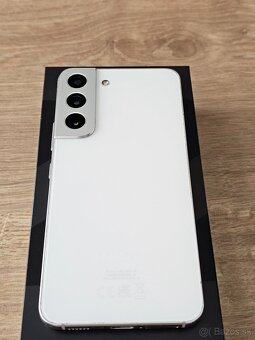 Samsung Galaxy s22 - Phantom White - 2
