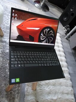 15.6" Lenovo 320/ Core I5/ 8GB RAM/ 128SSD a 1000GB HDD/ I - 2