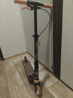 Predám bicykel, kolobežku a klietku pre škrečky - 2