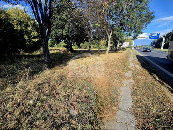 Pozemok so skvelou polohou v meste Michalovce - 2