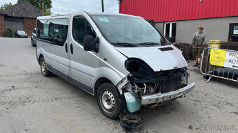Opel Vivaro 2.0dci M9R E7 NA NÁHRADNÍ DÍLY - 2