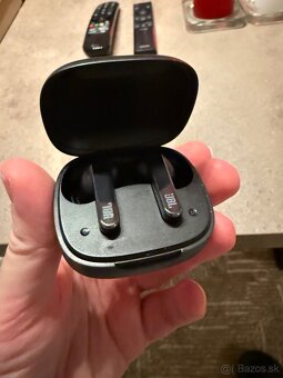 Predam JBL LIVE PRO 2 - 2