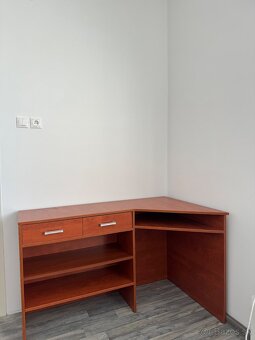 Kancelársky mábytok - 2