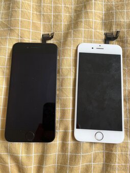 Predám 2x displej na iphone 6S - 2