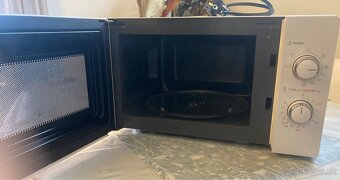 Mikrovlná rúra - 2