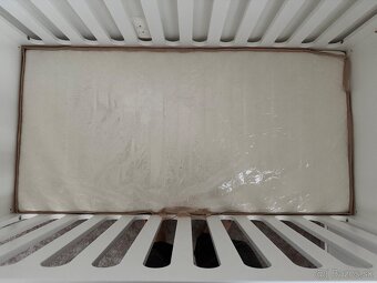 detská polohovacia postieľka - 2