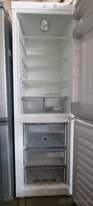 Predám kombinovanú chladničku Whirlpool 187cm - 2