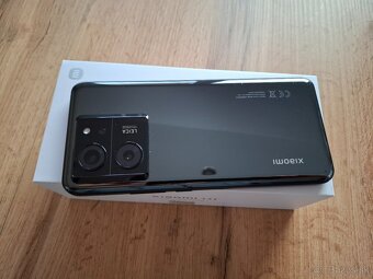 Xiaomi 13t 8/256 cierny - 2