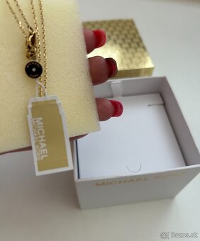 dámsky náhrdelník Michael Kors - 2
