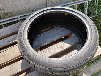 1x Continental 225/40R18 - 2