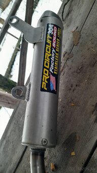 Koleno + Koncovka Circuit pro platinum yz 250 - 2