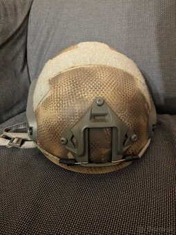 Airsoft nastaviteľná prilba - 2